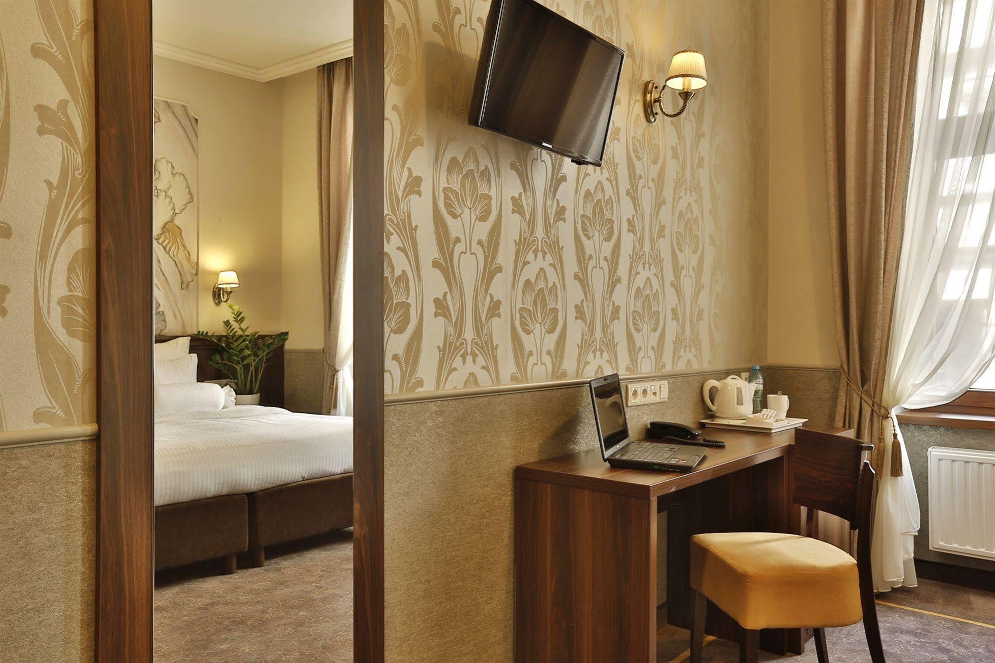 Amber Boutique - Amber Design Hotel 4*