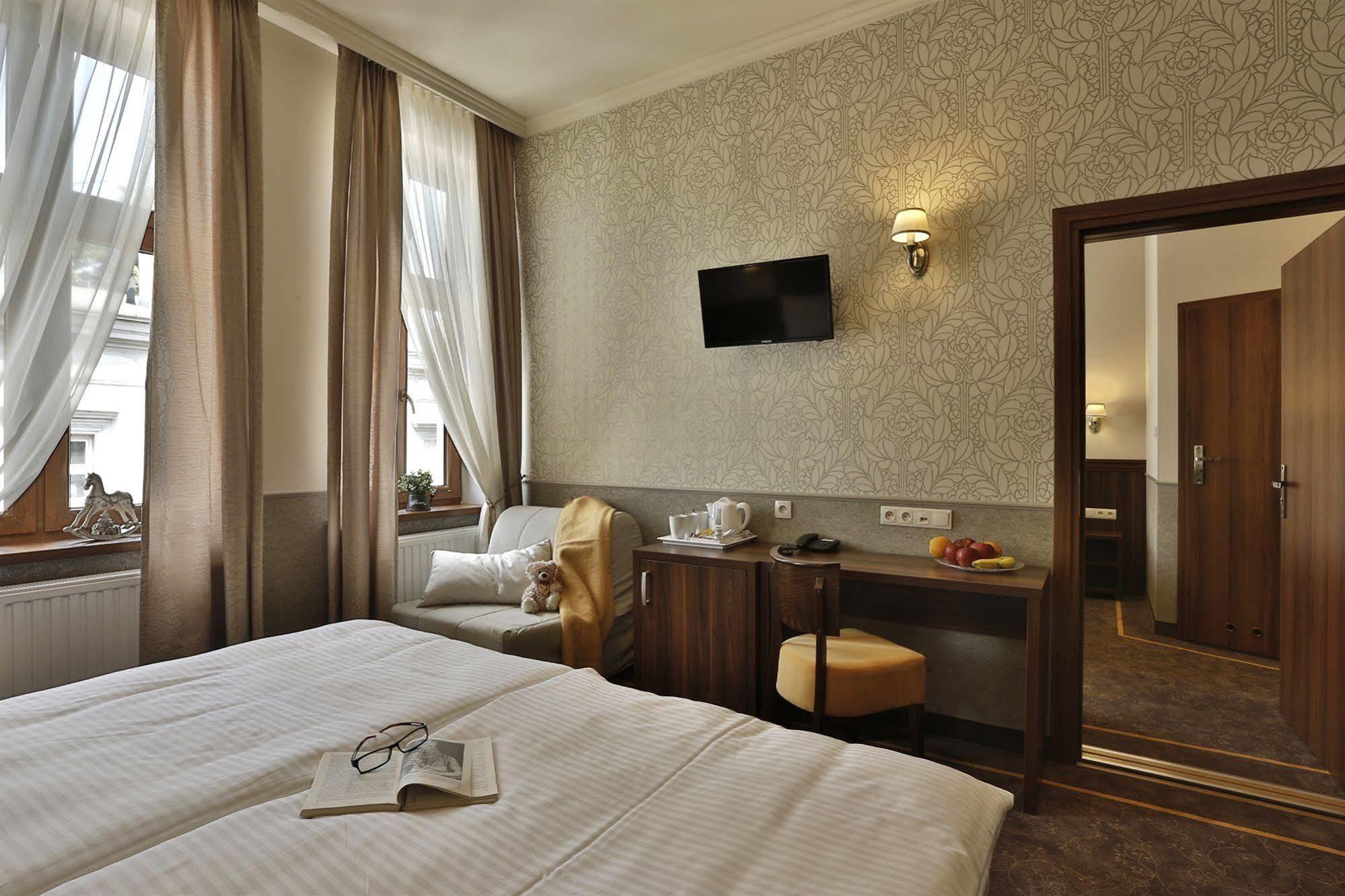 Amber Boutique - Amber Design Cracovia