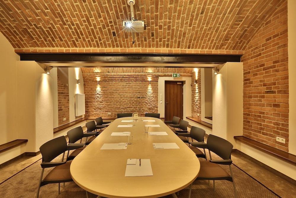 Amber Boutique - Amber Design Hotel